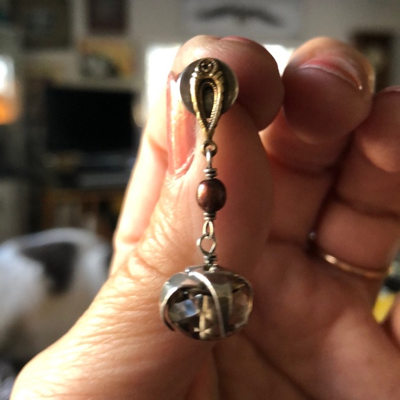 Authentic Beth Orduna earrings - Picture 4 of 17